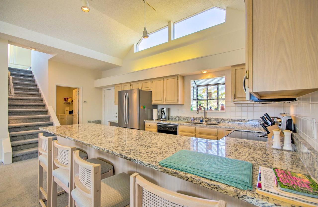 Bright Waterfront Condo With Resort Amenities! Lake Ozark Buitenkant foto