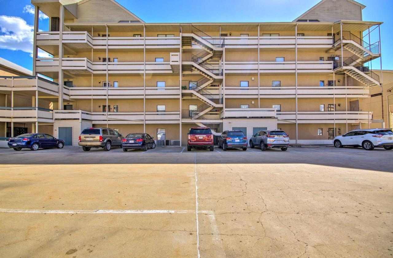 Bright Waterfront Condo With Resort Amenities! Lake Ozark Buitenkant foto